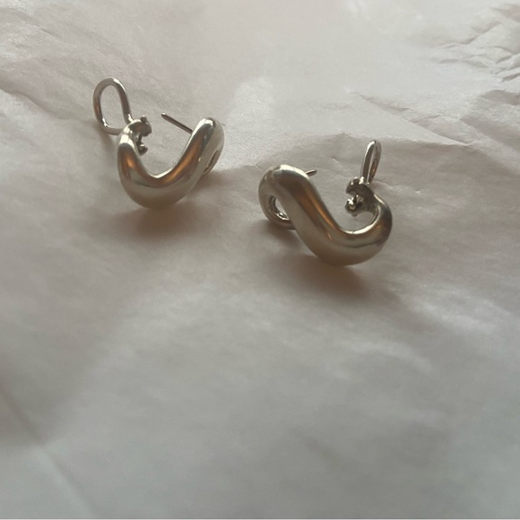 Tiffany & Co Sterling Silver 925 Infinity Omega back earrings - Picture 8 of 11